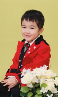 摜(192x320)Eg摜(200x333)