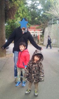 摜(192x320)Eg摜(200x333)