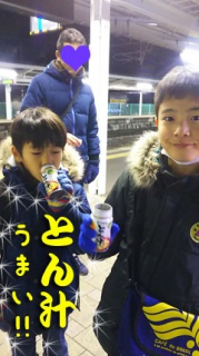 摜(179x320)Eg摜(240x427)