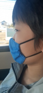 摜(147x320)Eg摜(295x640)