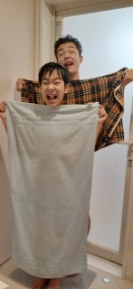 摜(147x320)Eg摜(295x640)